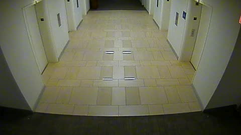 8404OHOB03O3A2MainElevatorLobby_2021-01-06_18h00min01s627ms.mp4