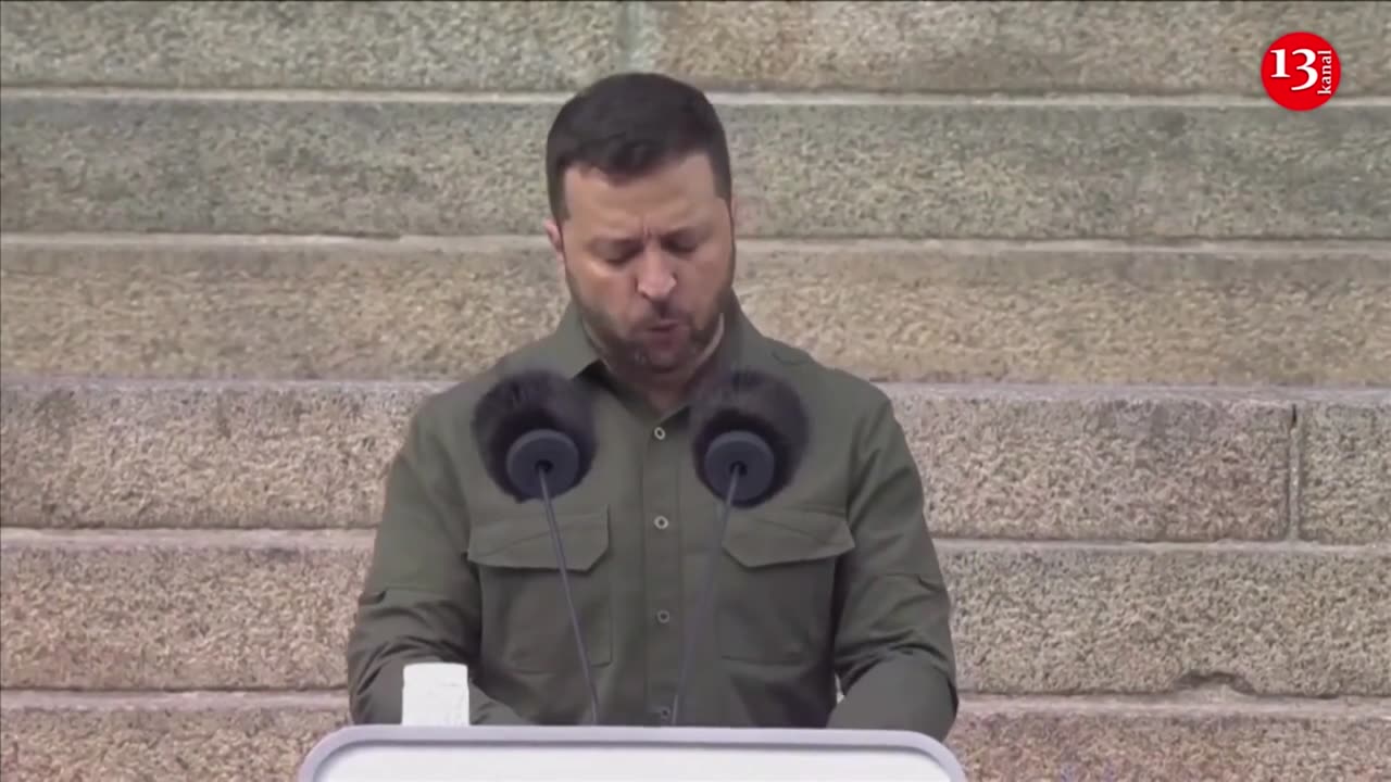 "Russia will lose this war" Ukraine's Zelenskiy tells large crowd in Copenhagen