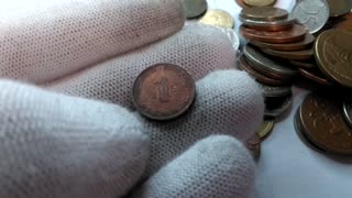 (72)Bankbag26 - searching a Bundesbank Bag - never know what you might find!