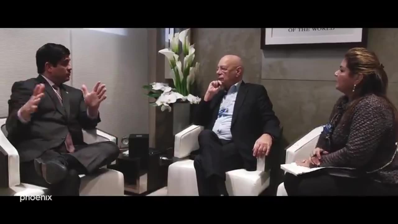 Look how this Global Young Idiot – Carlos Quesada Kisses Klaus Schwab’s Ass