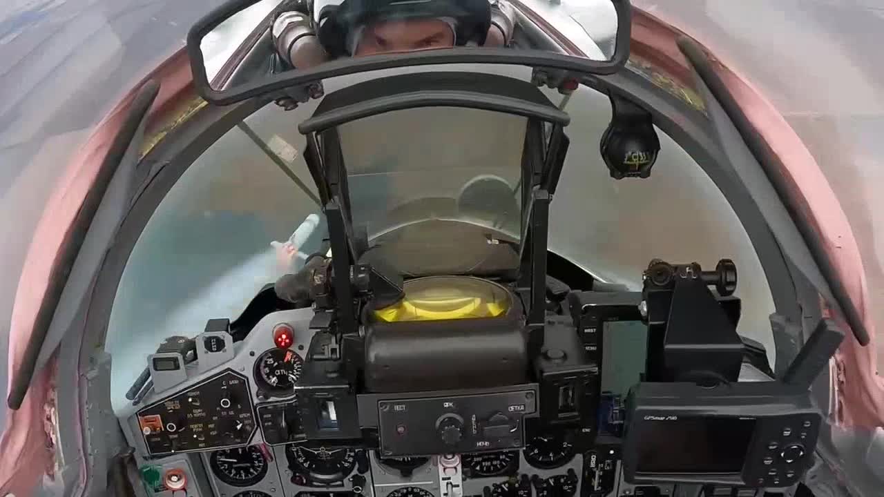 Der ukrainische Pilot drehte ein Video des Kampfeinsatzes des MiG-29-Jägers