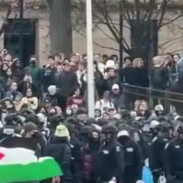 NYPD Shut-Down Anti-Israel Protesters at Columbia University