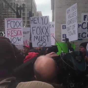 Anti-Kim Foxx protest