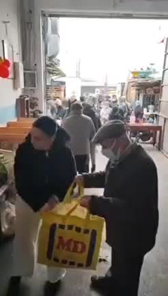 Milioni di connazionali vivono in povertà.