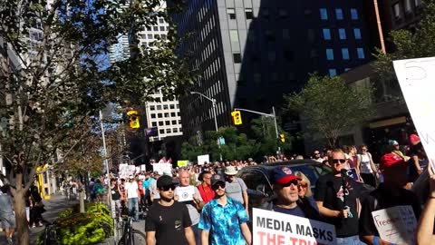 Toronto worldwide march for freedom, Yonge and Bloor Street - September 18, 2021