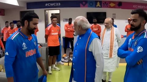 PM modi meets player in change room