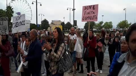 Manifestazione Olbia 23 Ottobre 2021
