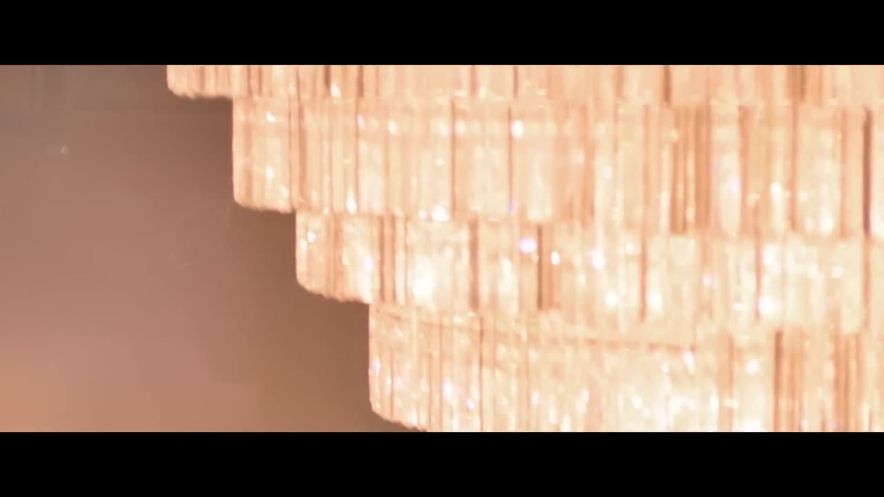 Ellie Goulding - Love Me Like You Do (Official Video)