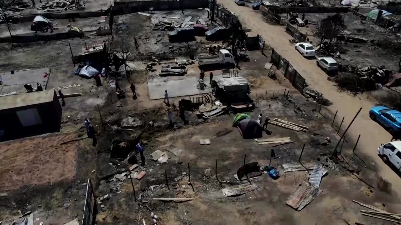 Hundreds still missing in Chile's deadly wildfires