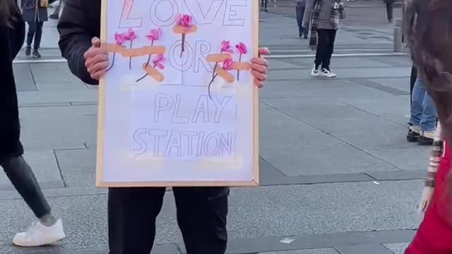 Love or playstation