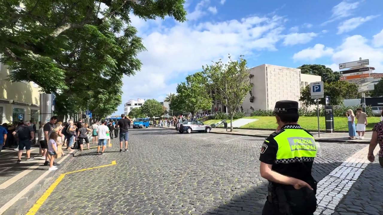 Walk in Ponta Delgada on a sunny Sunday Afternoon, Sao Miguel Azores Portugal - 30.06.2024 #IRL