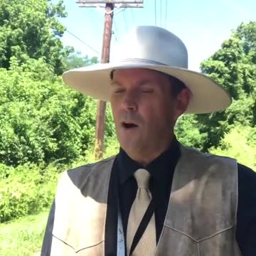 The Destruction of the Muddy Middle