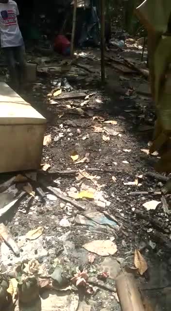 Colectan ayudas para familia damnificada por incendio en Floridablanca.