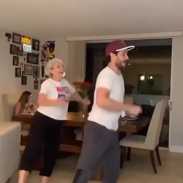 Incredible Mom Dance Performance 🙌 You cant Love This Enough ❤️❤️