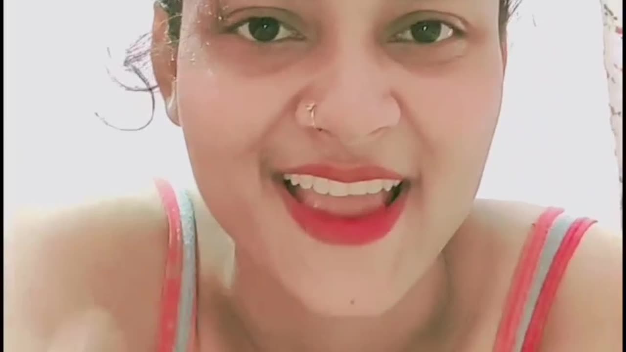 Instagram viral two piece girl trending video #shortvideo