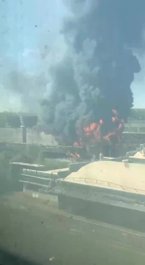 🔥 Today in Russian Novocheboksarsk (Chuvashia), "Khimprom" plant was on