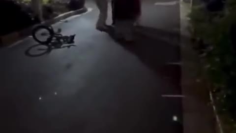 Matka zabierana od dziecka w Szanghaju przez policję medyczną