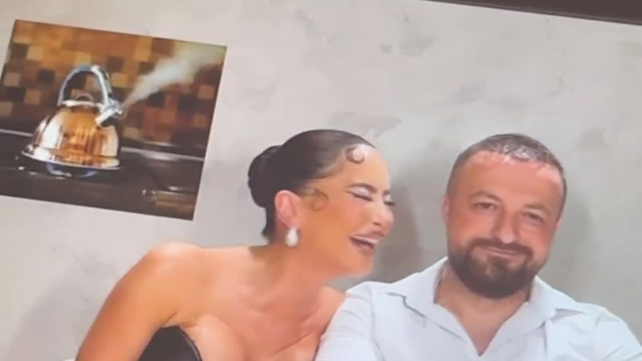 Ftesë dasme si kjo e Dafina Zeqirit nuk keni parë