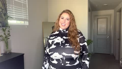 PLUS SIZE TRY ON HAUL WITH BLUSH MARK - Lauren Sangster