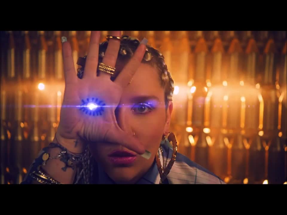Ke$ha - Servant Of Satan