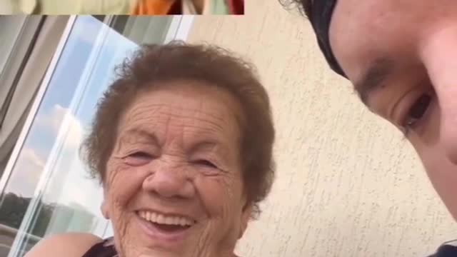 Granny went through a lot in 15 secs