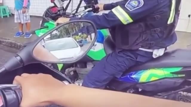 When you have the motorcycle on the barrel and the police stop by the side, your heart goes