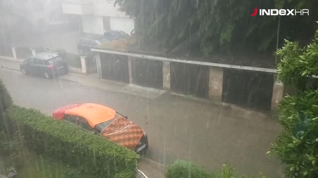 Snažna tuča u Zagrebu