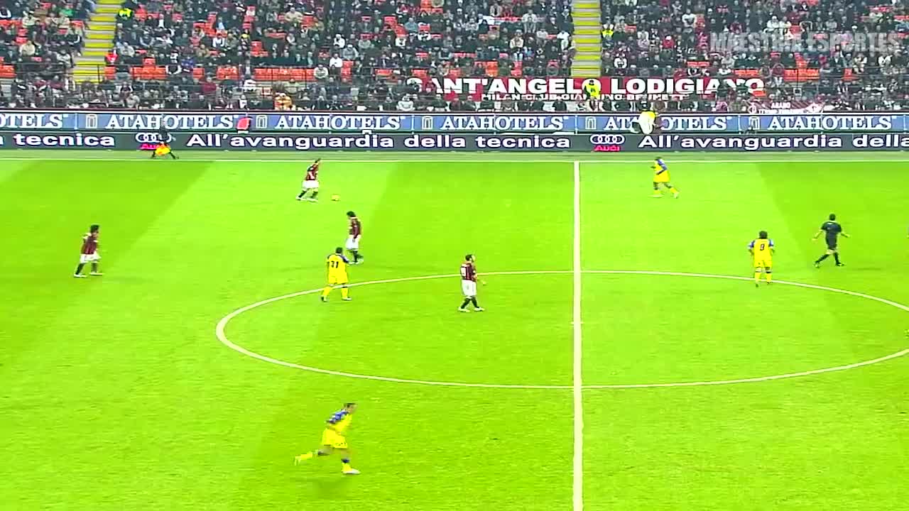 Ronaldinho Gaucho's Legendary Dribbles