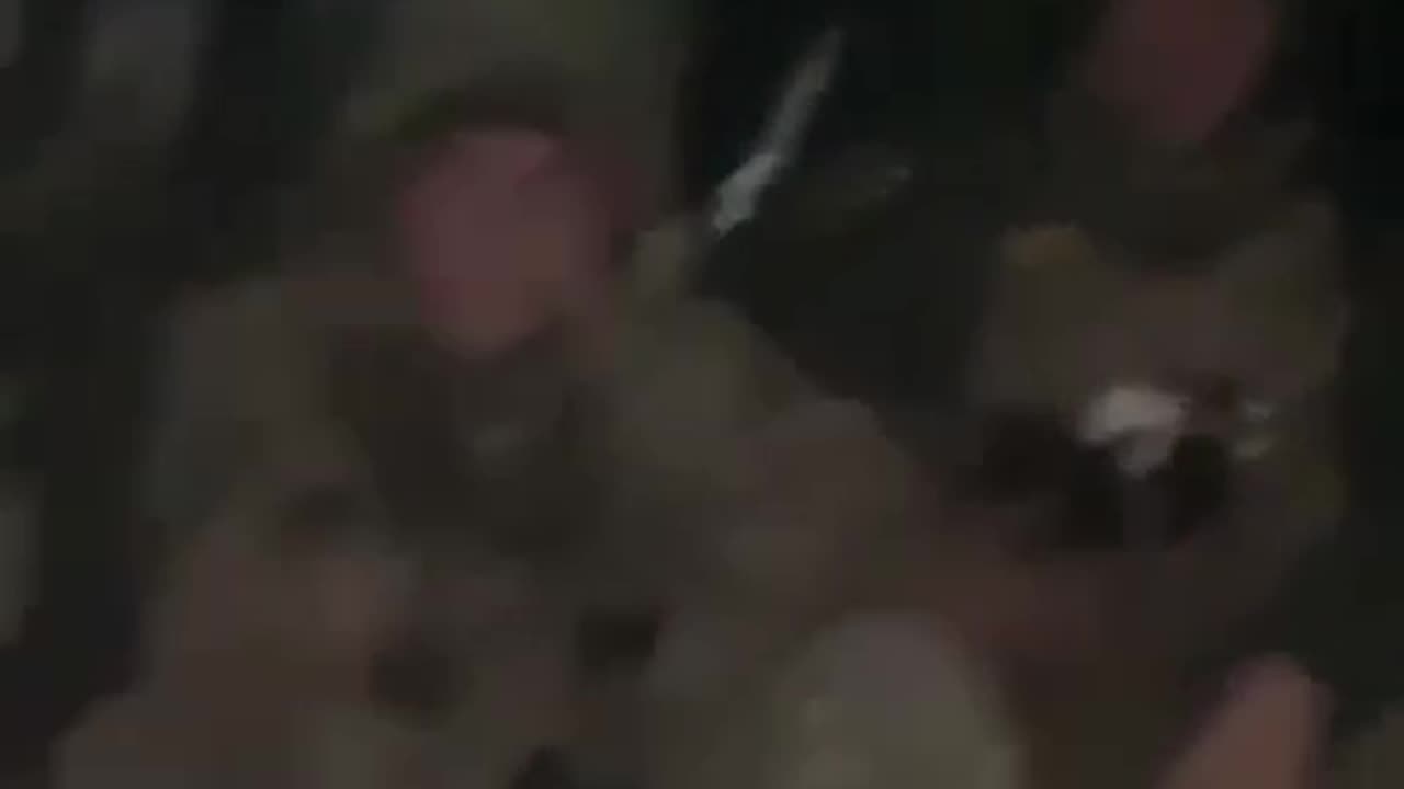 A Large Number of Russian Soldiers Surrender Near Avdiivka