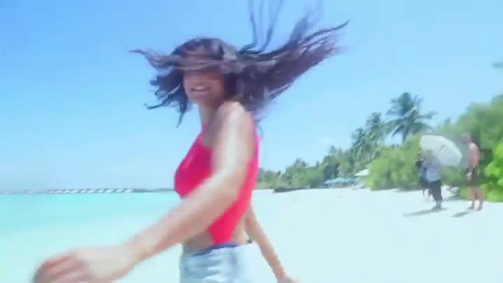 Fridaaaay! #KatrinaKaif 1w