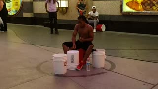 LasVegas Bucket Drummer