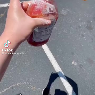 Ketchup vs baking soda