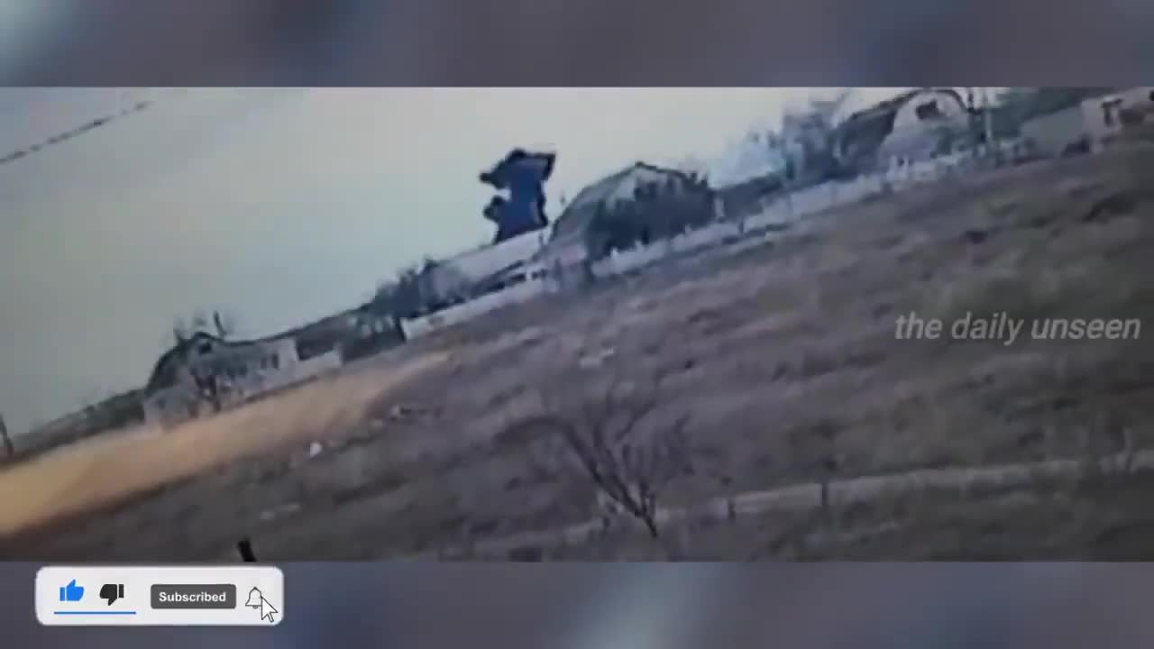 Stinger in action! Destruction of a Russian helicopter near Kharkov, Ukraine. #Ukraine.