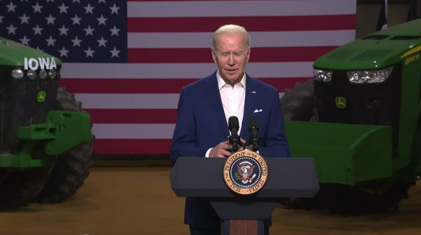 Biden remarks on the attack on a New York subway