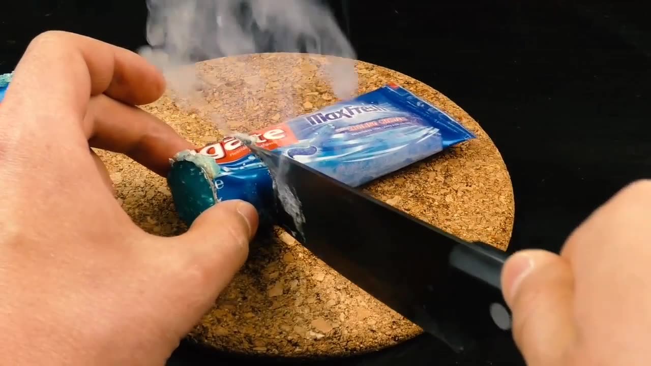 EXPERIMENT Glowing 1000 degree KNIFE VS Toothpaste