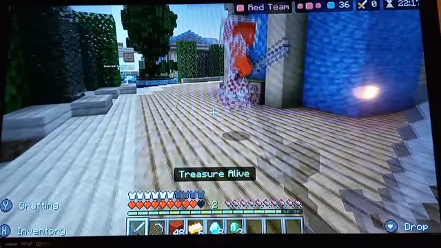 I AM BEING A PIRATE IN TREASURE WARS!!!!! ( Minecraft )