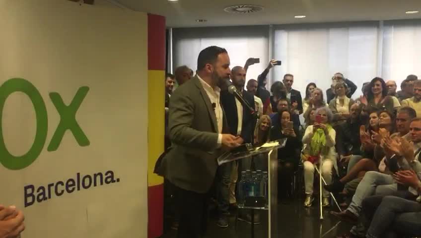 El agradecimiento de Abascal a los valientes españoles vecinos de Cataluña