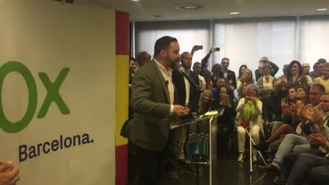 El agradecimiento de Abascal a los valientes españoles vecinos de Cataluña