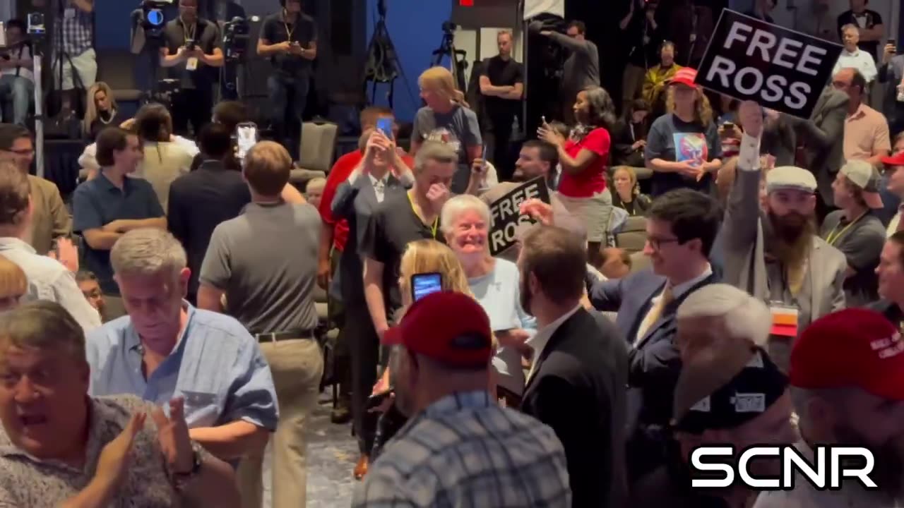 Chaos at the Libertarian National Convention in DC while Trump is delivering his remarks.