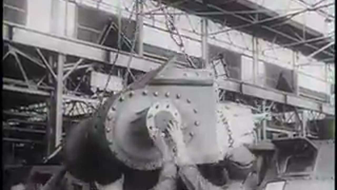 US Reveals Armed Might for Churchill 1942