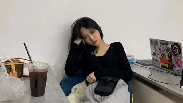 Cute girl-3