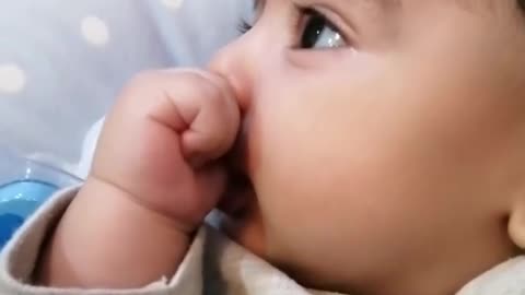 The most beautiful clip of a child in the world is very exciting