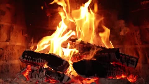 1Oh relaxing fireplace 4K