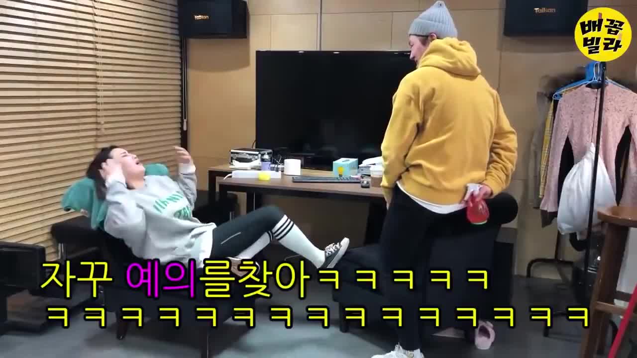 Top ten korean pranks . Best Pranks That Got Me Rolling