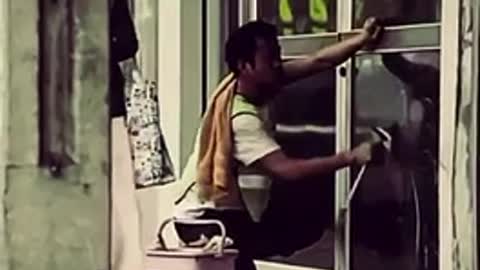 A message for this Christmas to love to give to share