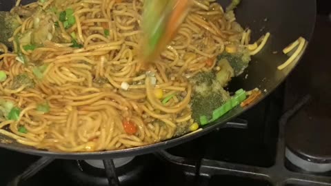 Veggie chow mein