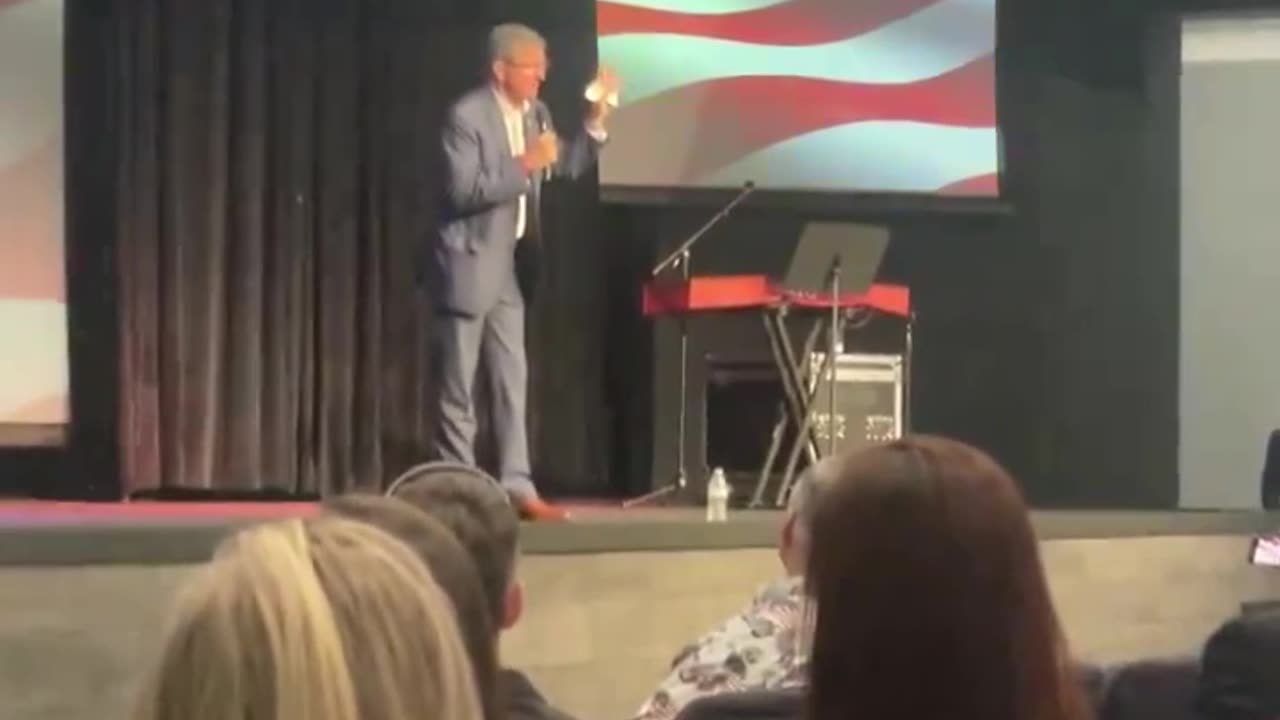 General Flynn Answers if he would be Trump’s VP