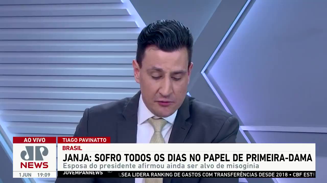 Janja: sofro todos os dias no papel de primeira-dama