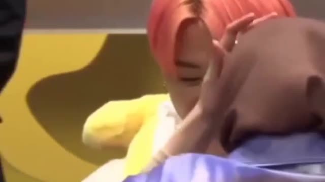 How to change the country and watch the video for this country in Tik Tok |