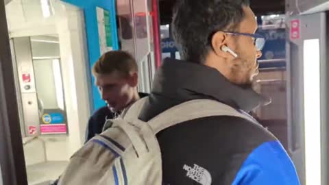 2022-10-19 (8) - Train Paris - Twitch Decheterie